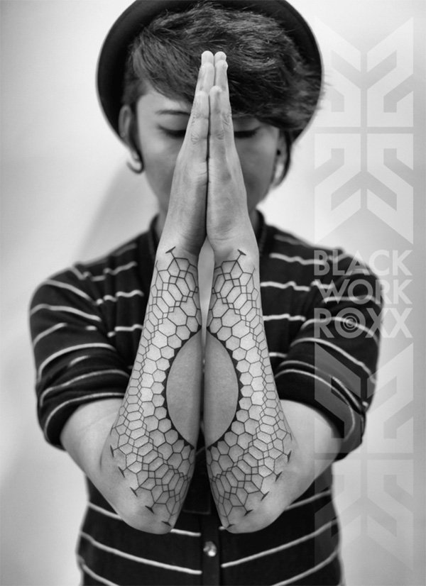 41 Geometric tattoos