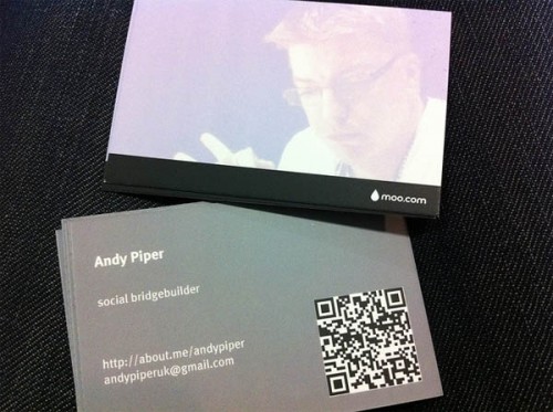 IDSN Cool QR Code Business Card