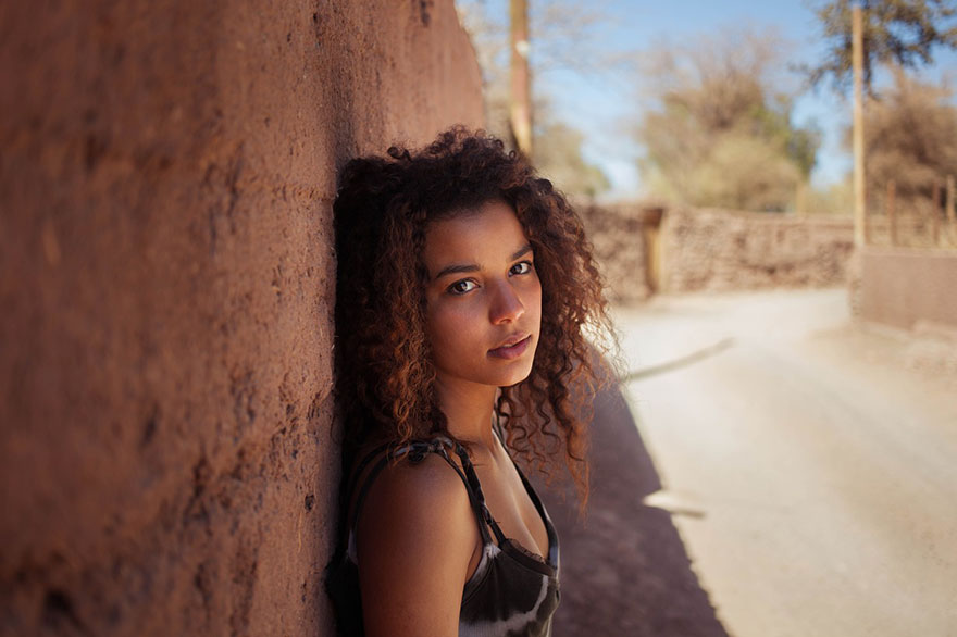 different-countries-women-portrait-photography-michaela-noroc-10--Venezuela-San-Pedro-de-Atacama-Chile