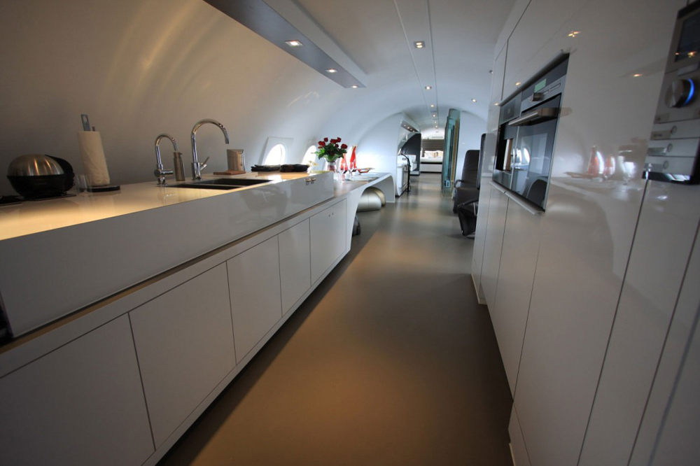 airplane_suite_09