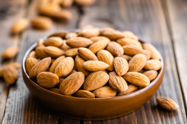 Almonds - Healthy High Protein Foods