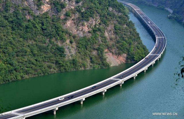 china-overwater-highway-wcth01