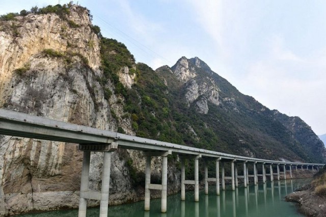 china-overwater-highway-wcth06
