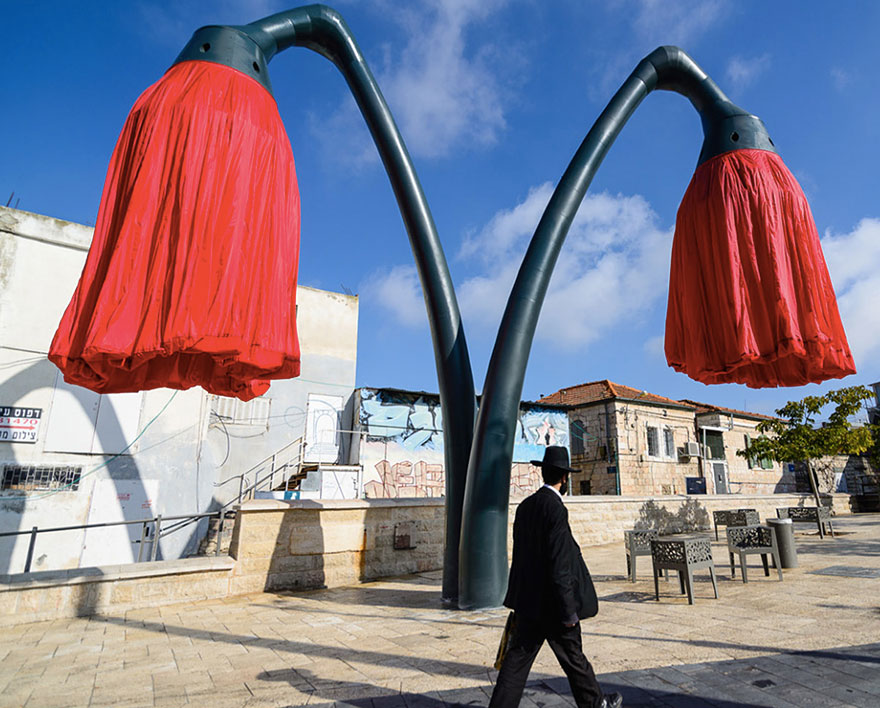 inflating-flowers-warde-hq-architects-jerusalem-13