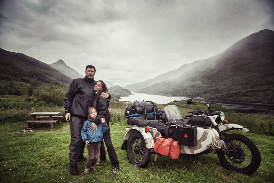 We Wanted To Show The World To Our 4-Year-Old So We Went On A 28,000Km Trip Around Europe Scotland