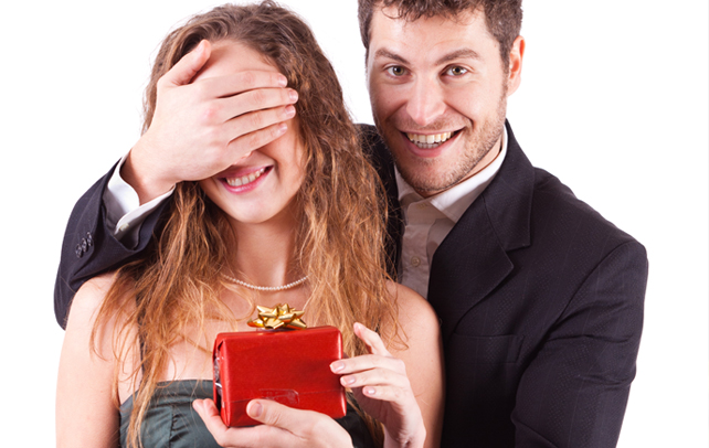Honeymoon-Surprises-For-Her1