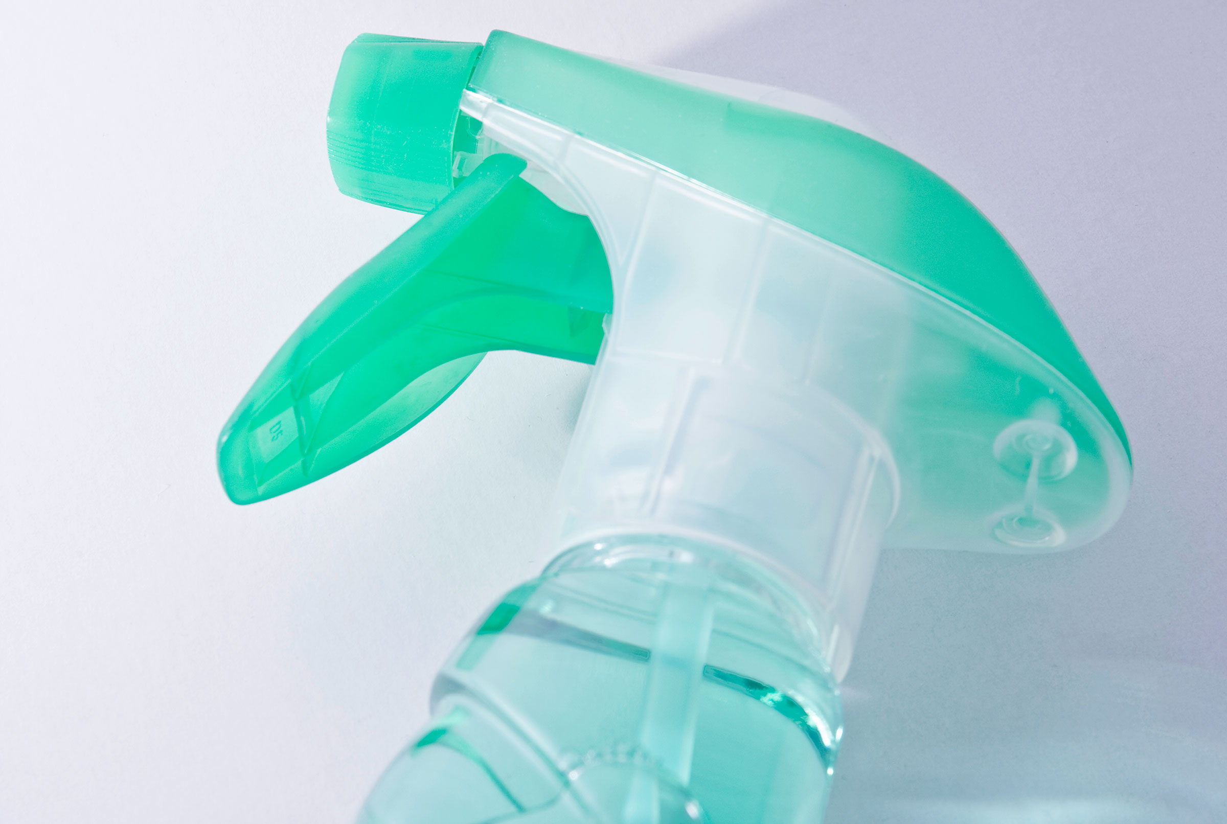 04-cleaning-tips-you-havent-heard-before-vinegar-water