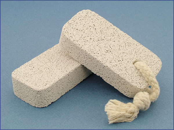 51383