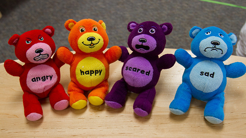 IT-SOC-4-3-emotionbears_0