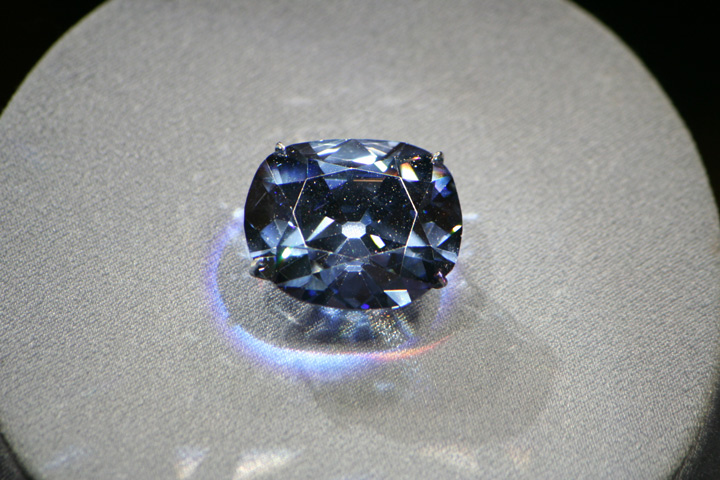 blue-moon-diamond