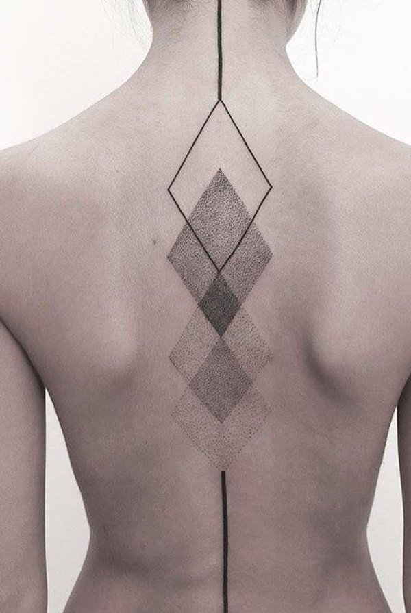 These diamonds may seem simple; but this design is hard to make since it’s done by creating little dots that could fill up the diamonds and lighten or darken the area.