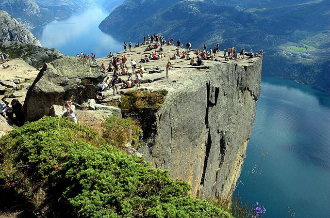 cliff(1)