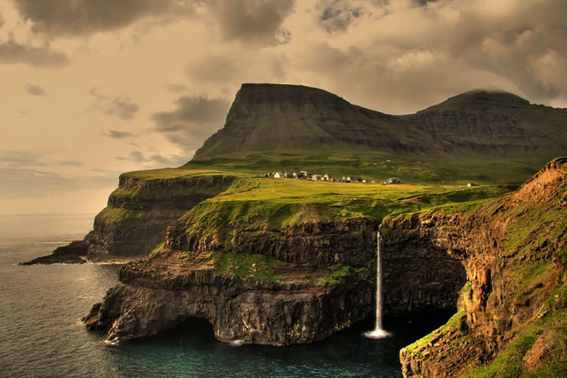 15 Gorgeous villages around the world which are just too wonderful to be real