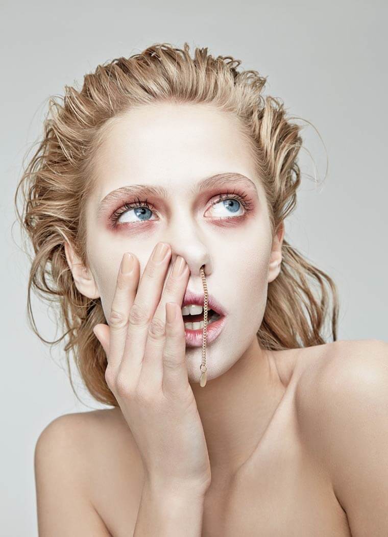 Provocative Images Show How Our Society Is Addicted To Material Wealth