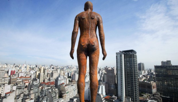 gormley-statue