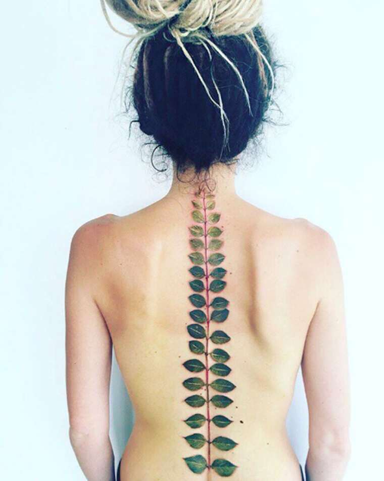 pis-saro-tattoos-17