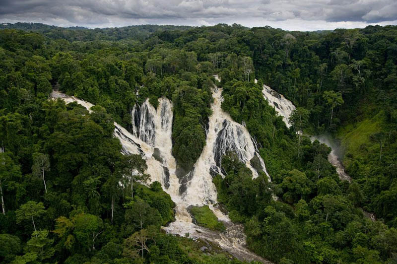 djidji-waterfalls-ivindo-national-park-ogoouc3a9-ivindo-province-gabon